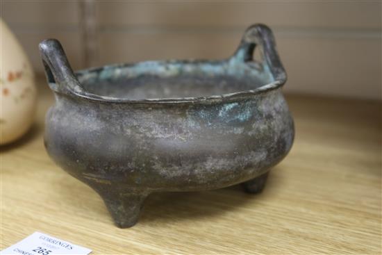 A Chinese bronze censer W.5.5in.